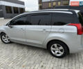 Серый Пежо 5008, объемом двигателя 2 л и пробегом 306 тыс. км за 8800 $, фото 2 на Automoto.ua