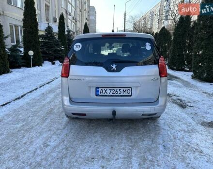 Серый Пежо 5008, объемом двигателя 1.56 л и пробегом 251 тыс. км за 7900 $, фото 5 на Automoto.ua
