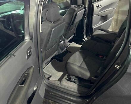Сірий Пежо 5008, об'ємом двигуна 1.6 л та пробігом 179 тис. км за 6500 $, фото 18 на Automoto.ua