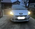 Серый Пежо 5008, объемом двигателя 1.56 л и пробегом 197 тыс. км за 8200 $, фото 1 на Automoto.ua
