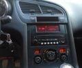 Сірий Пежо 5008, об'ємом двигуна 1.6 л та пробігом 212 тис. км за 7100 $, фото 17 на Automoto.ua