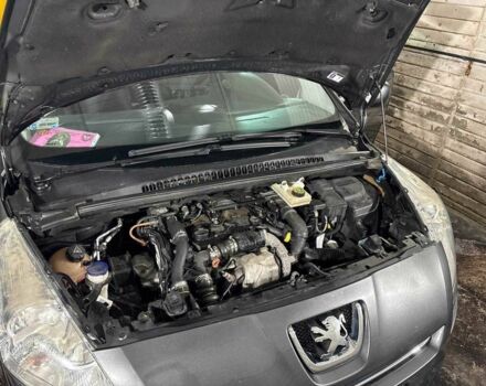 Сірий Пежо 5008, об'ємом двигуна 1.6 л та пробігом 179 тис. км за 6500 $, фото 12 на Automoto.ua