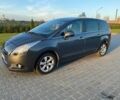 Серый Пежо 5008, объемом двигателя 1.6 л и пробегом 275 тыс. км за 7100 $, фото 1 на Automoto.ua