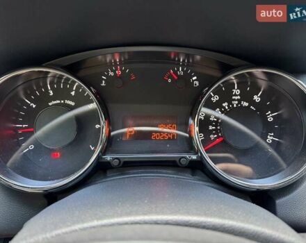 Сірий Пежо 5008, об'ємом двигуна 1.6 л та пробігом 202 тис. км за 7700 $, фото 9 на Automoto.ua