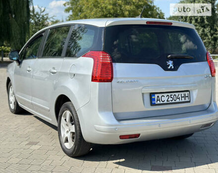 Серый Пежо 5008, объемом двигателя 1.56 л и пробегом 271 тыс. км за 6850 $, фото 20 на Automoto.ua