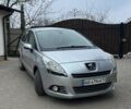 Сірий Пежо 5008, об'ємом двигуна 1.6 л та пробігом 273 тис. км за 8500 $, фото 1 на Automoto.ua