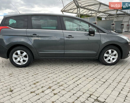 Сірий Пежо 5008, об'ємом двигуна 1.6 л та пробігом 283 тис. км за 7500 $, фото 5 на Automoto.ua