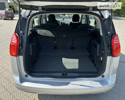 Серый Пежо 5008, объемом двигателя 1.56 л и пробегом 271 тыс. км за 6850 $, фото 34 на Automoto.ua