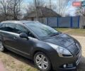 Сірий Пежо 5008, об'ємом двигуна 1.6 л та пробігом 294 тис. км за 7600 $, фото 5 на Automoto.ua