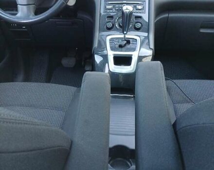 Серый Пежо 5008, объемом двигателя 2 л и пробегом 264 тыс. км за 9900 $, фото 7 на Automoto.ua