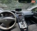 Сірий Пежо 5008, об'ємом двигуна 1.6 л та пробігом 202 тис. км за 7700 $, фото 6 на Automoto.ua