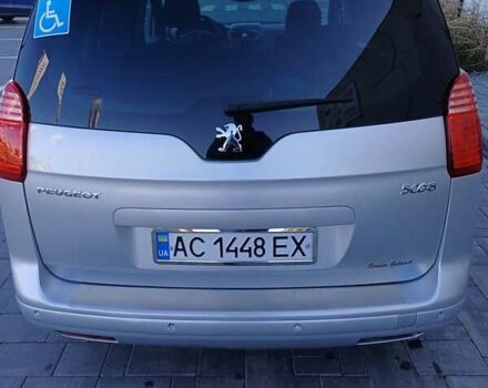Серый Пежо 5008, объемом двигателя 2 л и пробегом 264 тыс. км за 9900 $, фото 15 на Automoto.ua