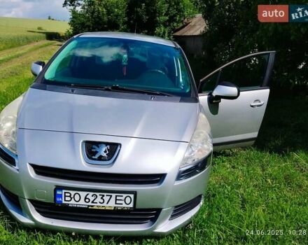 Сірий Пежо 5008, об'ємом двигуна 1.6 л та пробігом 210 тис. км за 7099 $, фото 12 на Automoto.ua