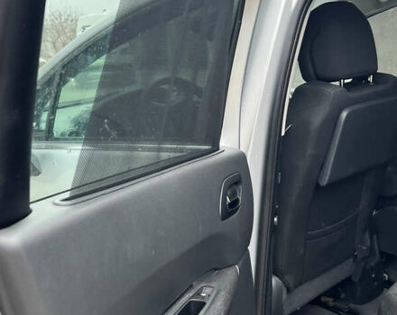 Сірий Пежо 5008, об'ємом двигуна 1.6 л та пробігом 273 тис. км за 8500 $, фото 3 на Automoto.ua