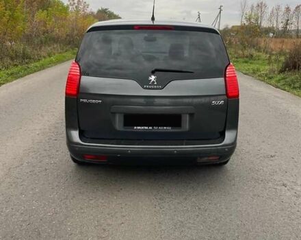 Сірий Пежо 5008, об'ємом двигуна 1.56 л та пробігом 235 тис. км за 7800 $, фото 2 на Automoto.ua