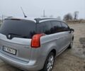 Сірий Пежо 5008, об'ємом двигуна 2 л та пробігом 225 тис. км за 9200 $, фото 9 на Automoto.ua