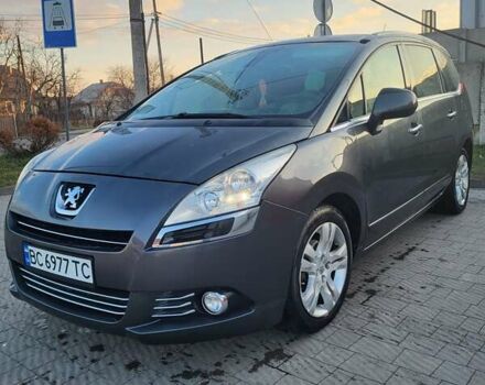 Сірий Пежо 5008, об'ємом двигуна 1.56 л та пробігом 275 тис. км за 7800 $, фото 1 на Automoto.ua