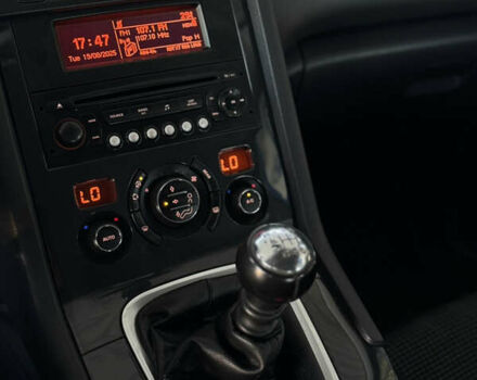 Сірий Пежо 5008, об'ємом двигуна 1.56 л та пробігом 250 тис. км за 7699 $, фото 8 на Automoto.ua