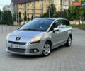 Серый Пежо 5008, объемом двигателя 1.6 л и пробегом 220 тыс. км за 8800 $, фото 1 на Automoto.ua