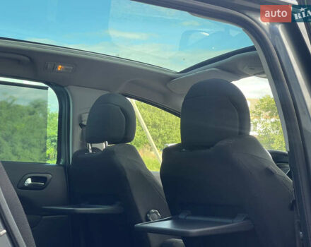 Сірий Пежо 5008, об'ємом двигуна 1.6 л та пробігом 220 тис. км за 8400 $, фото 15 на Automoto.ua