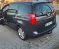 Сірий Пежо 5008, об'ємом двигуна 1.56 л та пробігом 275 тис. км за 7800 $, фото 9 на Automoto.ua