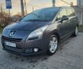 Сірий Пежо 5008, об'ємом двигуна 1.56 л та пробігом 275 тис. км за 7800 $, фото 2 на Automoto.ua