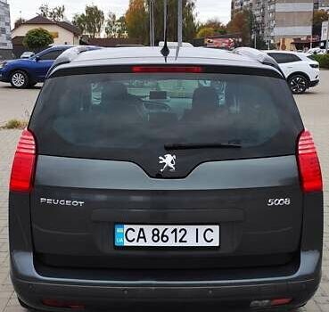 Сірий Пежо 5008, об'ємом двигуна 1.56 л та пробігом 298 тис. км за 10000 $, фото 11 на Automoto.ua