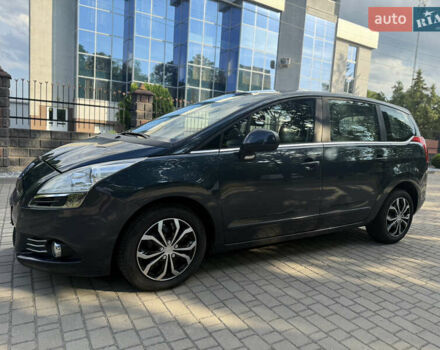 Сірий Пежо 5008, об'ємом двигуна 1.6 л та пробігом 169 тис. км за 6199 $, фото 9 на Automoto.ua