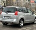 Сірий Пежо 5008, об'ємом двигуна 1.6 л та пробігом 213 тис. км за 6650 $, фото 7 на Automoto.ua