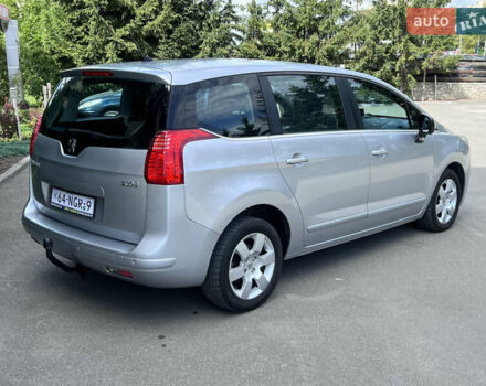 Сірий Пежо 5008, об'ємом двигуна 1.6 л та пробігом 190 тис. км за 8900 $, фото 7 на Automoto.ua