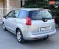 Сірий Пежо 5008, об'ємом двигуна 1.6 л та пробігом 190 тис. км за 8900 $, фото 14 на Automoto.ua