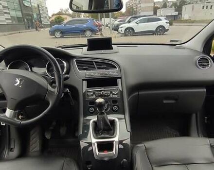 Сірий Пежо 5008, об'ємом двигуна 1.56 л та пробігом 298 тис. км за 10000 $, фото 15 на Automoto.ua