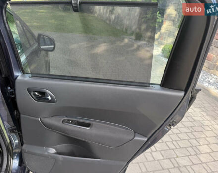 Сірий Пежо 5008, об'ємом двигуна 1.6 л та пробігом 169 тис. км за 6199 $, фото 17 на Automoto.ua