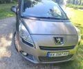 Сірий Пежо 5008, об'ємом двигуна 2 л та пробігом 279 тис. км за 10500 $, фото 7 на Automoto.ua