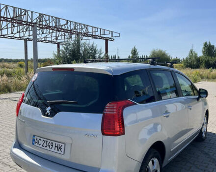 Сірий Пежо 5008, об'ємом двигуна 1.56 л та пробігом 302 тис. км за 6900 $, фото 5 на Automoto.ua