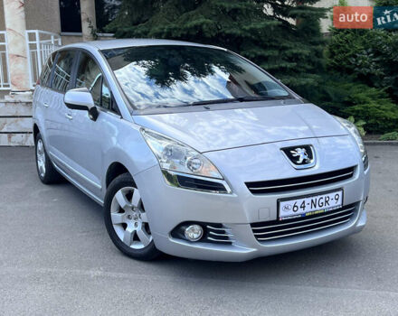 Сірий Пежо 5008, об'ємом двигуна 1.6 л та пробігом 190 тис. км за 8900 $, фото 1 на Automoto.ua