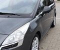 Сірий Пежо 5008, об'ємом двигуна 1.56 л та пробігом 298 тис. км за 10000 $, фото 4 на Automoto.ua