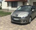 Серый Пежо 5008, объемом двигателя 0 л и пробегом 219 тыс. км за 8550 $, фото 1 на Automoto.ua