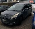 Серый Пежо 5008, объемом двигателя 1.6 л и пробегом 246 тыс. км за 7203 $, фото 1 на Automoto.ua