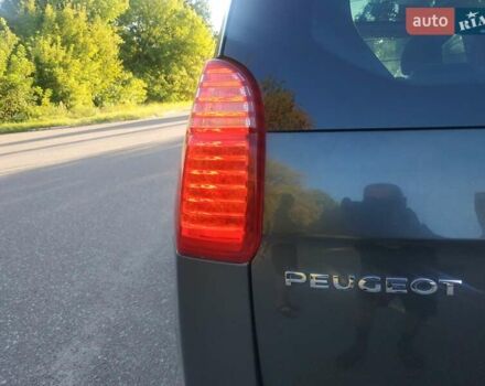 Серый Пежо 5008, объемом двигателя 1.6 л и пробегом 225 тыс. км за 8500 $, фото 21 на Automoto.ua