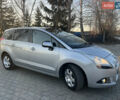 Серый Пежо 5008, объемом двигателя 2 л и пробегом 298 тыс. км за 8999 $, фото 1 на Automoto.ua