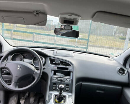 Сірий Пежо 5008, об'ємом двигуна 1.6 л та пробігом 271 тис. км за 8500 $, фото 23 на Automoto.ua