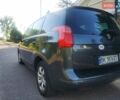 Серый Пежо 5008, объемом двигателя 1.6 л и пробегом 225 тыс. км за 8500 $, фото 3 на Automoto.ua