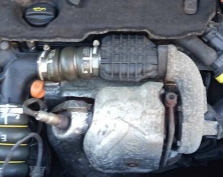 Серый Пежо 5008, объемом двигателя 1.56 л и пробегом 239 тыс. км за 9500 $, фото 20 на Automoto.ua