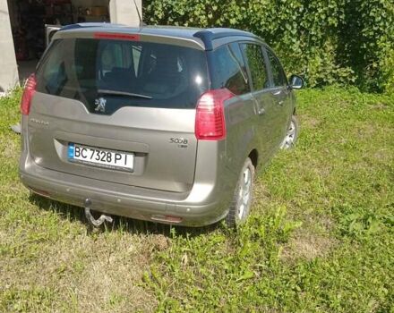 Серый Пежо 5008, объемом двигателя 1.6 л и пробегом 230 тыс. км за 8500 $, фото 8 на Automoto.ua