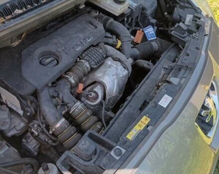 Серый Пежо 5008, объемом двигателя 1.6 л и пробегом 230 тыс. км за 8500 $, фото 2 на Automoto.ua