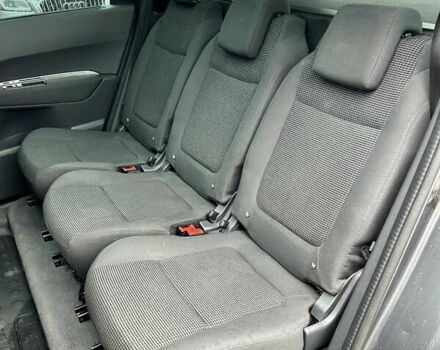 Сірий Пежо 5008, об'ємом двигуна 1.6 л та пробігом 254 тис. км за 8000 $, фото 34 на Automoto.ua