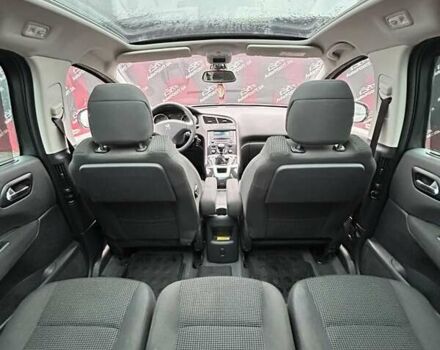 Сірий Пежо 5008, об'ємом двигуна 1.6 л та пробігом 254 тис. км за 8000 $, фото 14 на Automoto.ua