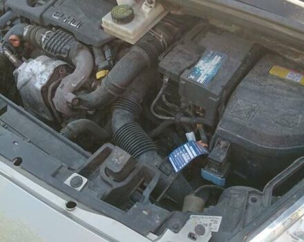 Серый Пежо 5008, объемом двигателя 1.6 л и пробегом 230 тыс. км за 8500 $, фото 1 на Automoto.ua