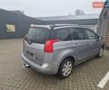 Серый Пежо 5008, объемом двигателя 1.6 л и пробегом 292 тыс. км за 9450 $, фото 16 на Automoto.ua